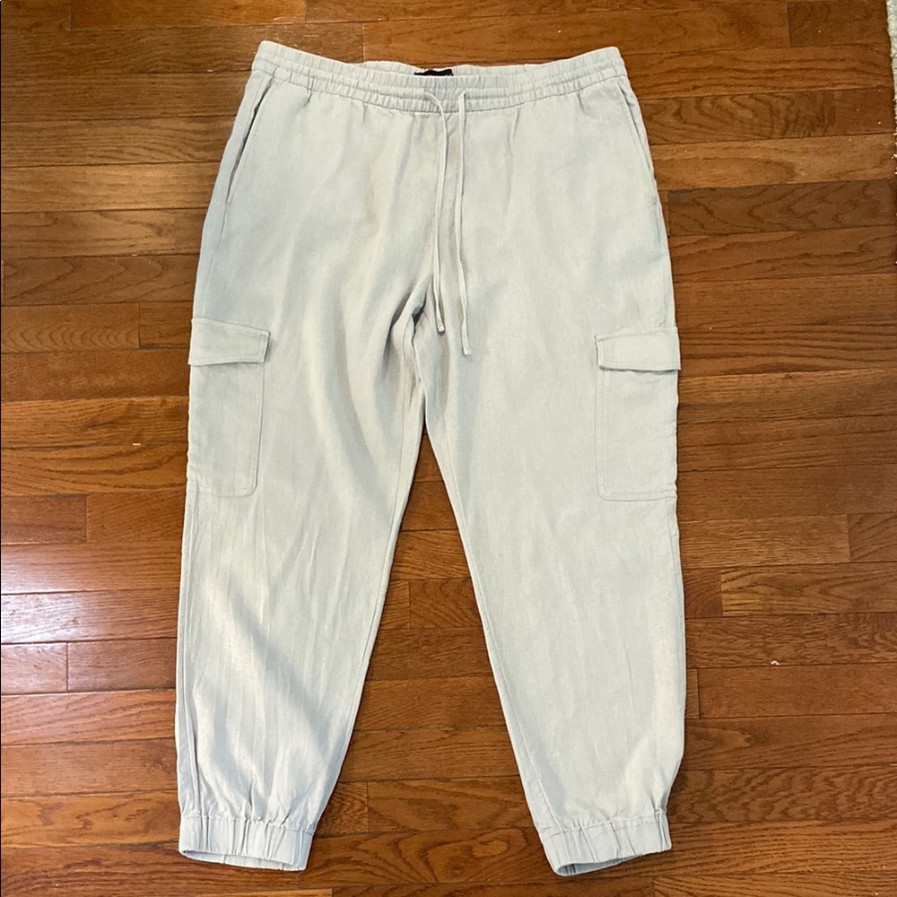 Banana Republic Gray Cargo Pants Relaxed Fit